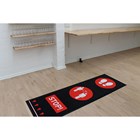 Hold Afstand Måtte - 0,65m x 2m sort/rød