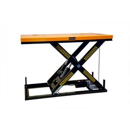 Løftebord 4000 kg. platform mål 1200 x 2000 mm.