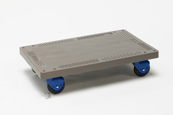 Prestar plast platform med hjul - 150 kg.