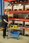 Butiksvogn med nedfældelig hylde