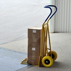 Sækkevogn med ergonomisk håndtag