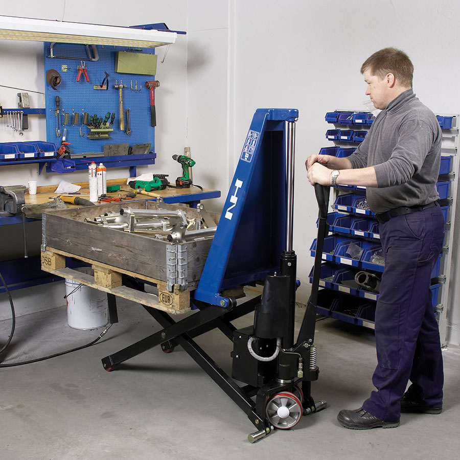 Elektrisk sakseløfter med lange gafler - 1500 mm
