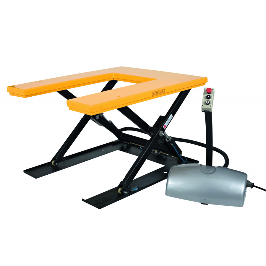Løftebord 1000 kg U-platform mål 1420 x 1140 mm.