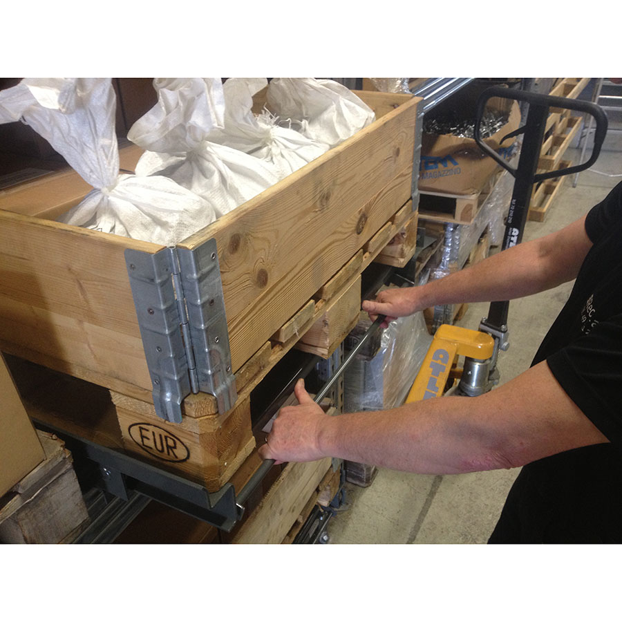 Palleudtræk, hyldemodel, 1000 kg. 70% udtræksbar