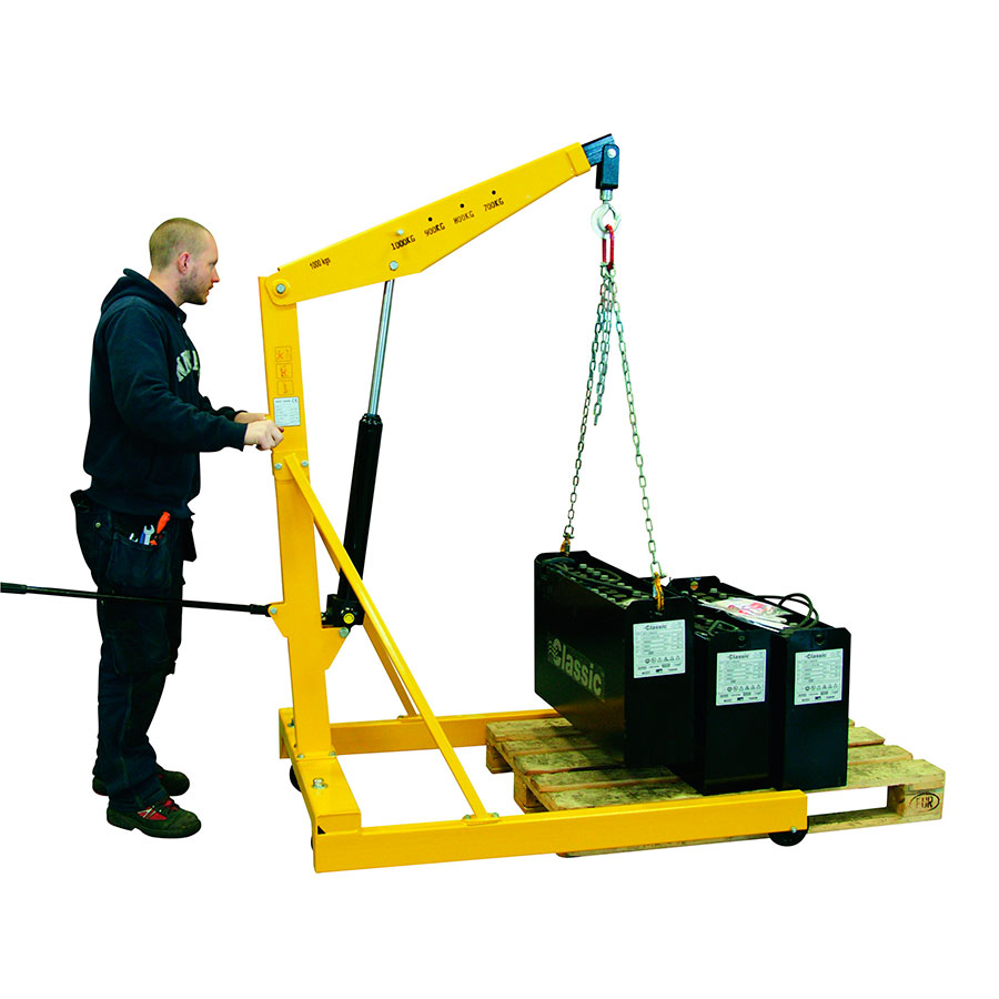 Værksteds kran: max.1000kg / højde 2,2m.