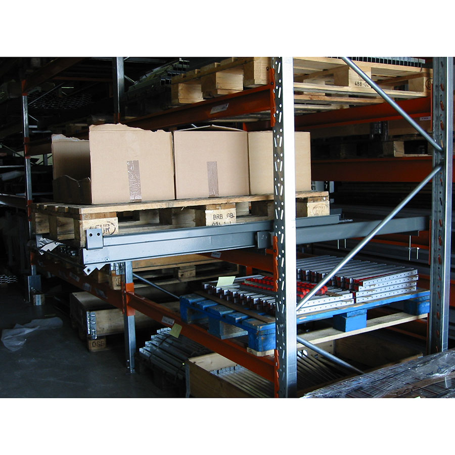Palleudtræk, hyldemodel, 1000 kg. 70% udtræksbar